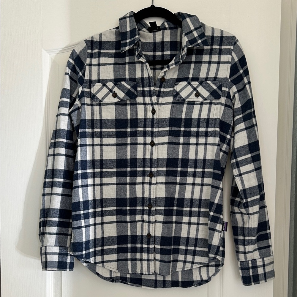 Patagonia Blue and White Plaid Button-Down Shirt